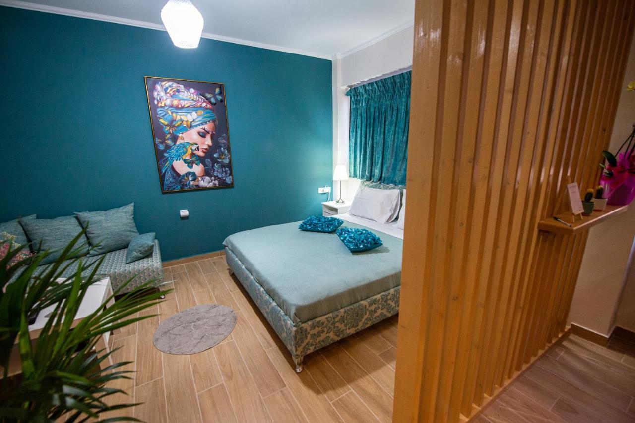 Efie'S Studio Каламата Экстерьер фото