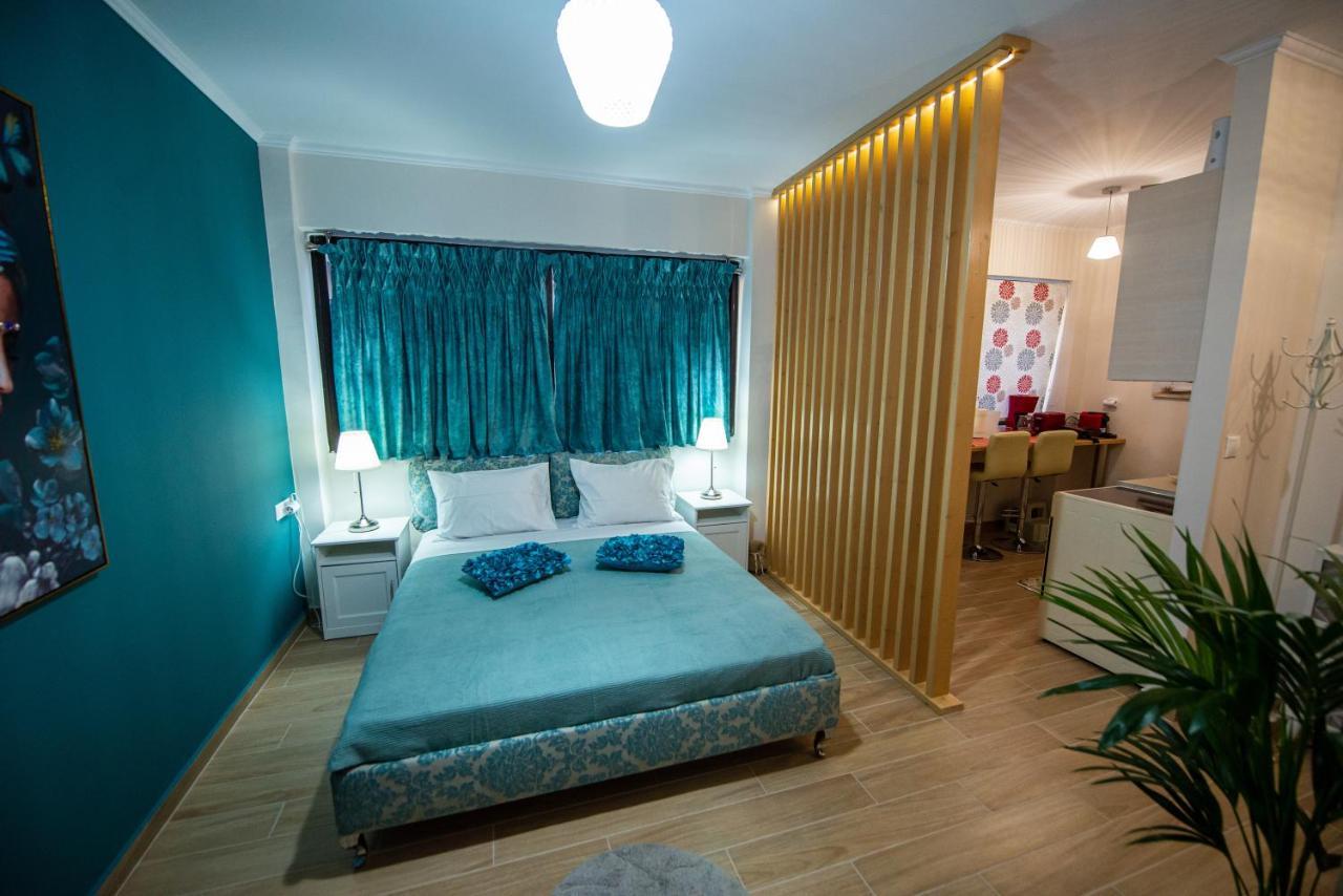Efie'S Studio Каламата Экстерьер фото