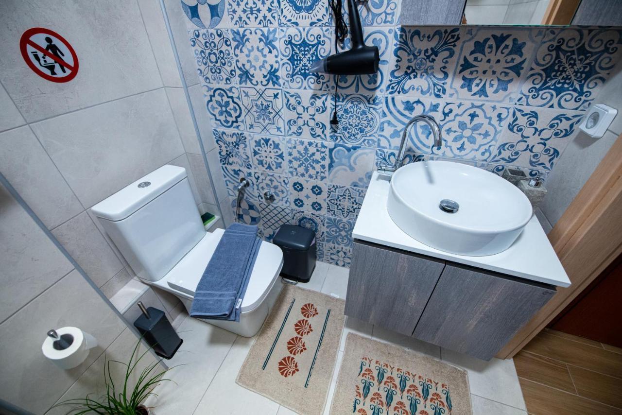 Efie'S Studio Каламата Экстерьер фото